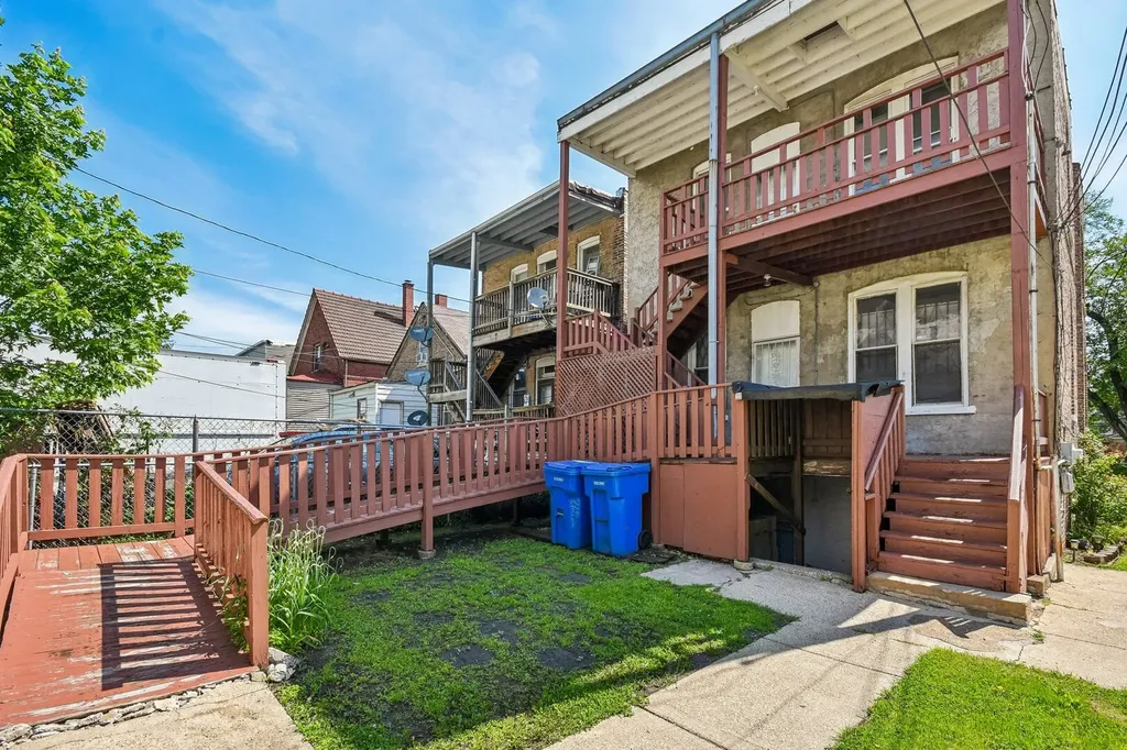 5542 South Paulina Street Chicago IL 60636