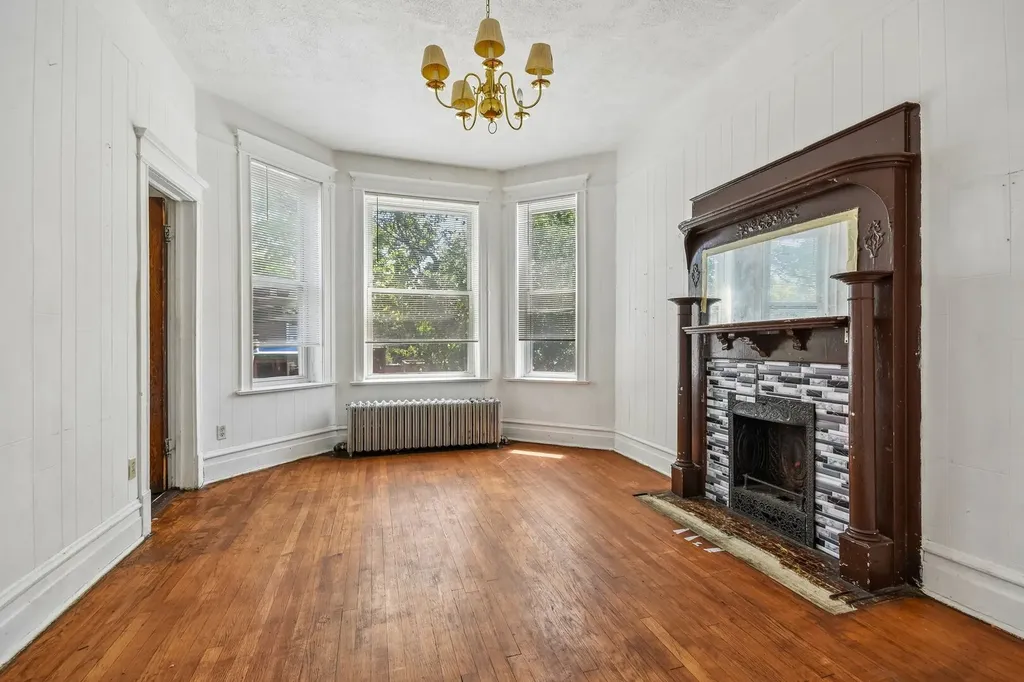 5542 South Paulina Street Chicago IL 60636