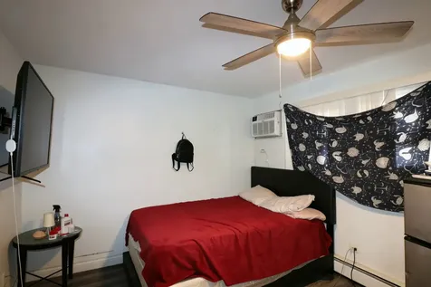 1109 Holiday Lane Des Plaines IL 60016