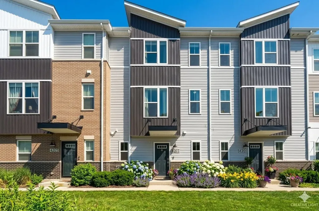 4203 Calder Lane Aurora IL 60504