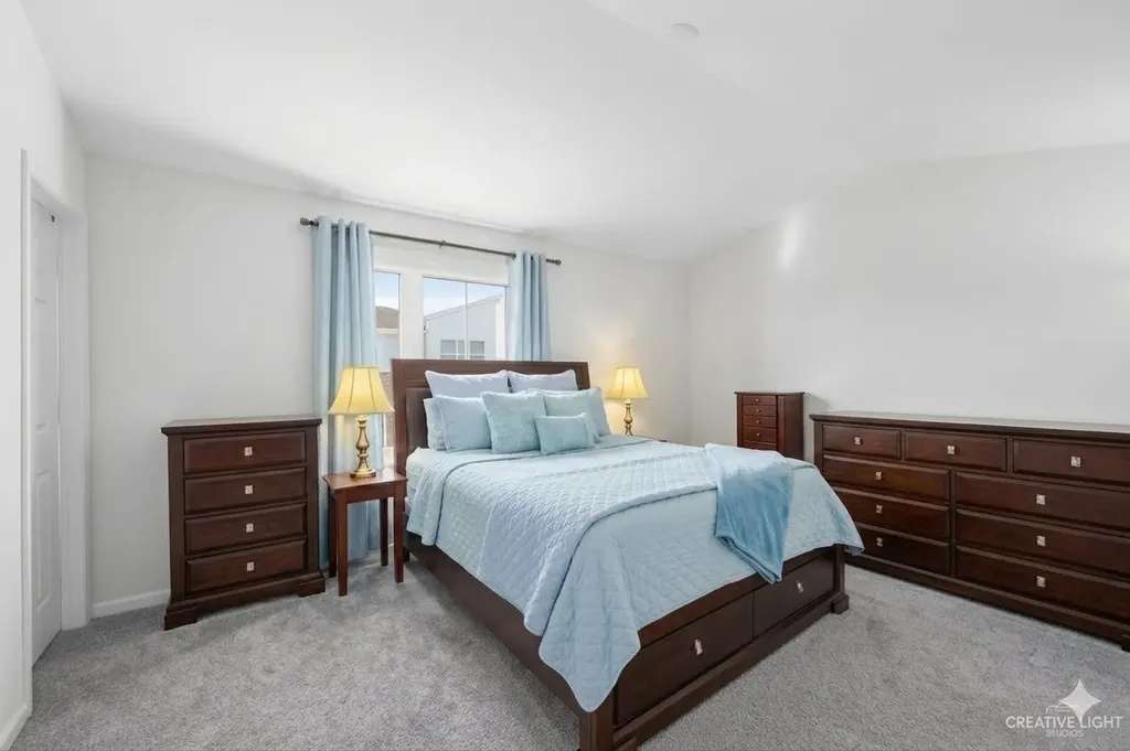 4203 Calder Lane Aurora IL 60504