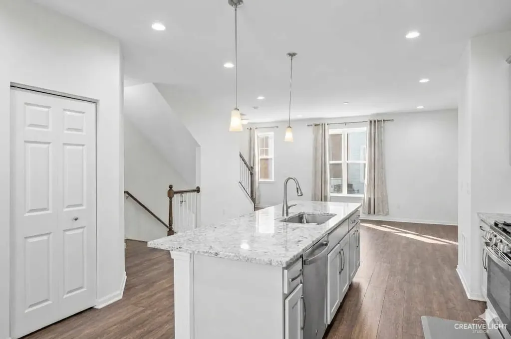 4203 Calder Lane Aurora IL 60504