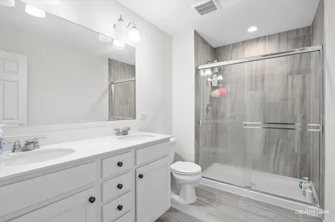 4203 Calder Lane Aurora IL 60504