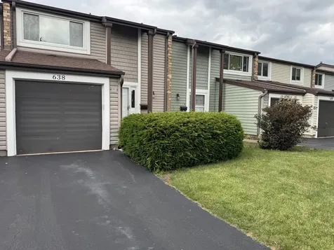 638 Lakeside Circle Drive Wheeling IL 60090