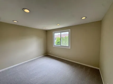 638 Lakeside Circle Drive Wheeling IL 60090