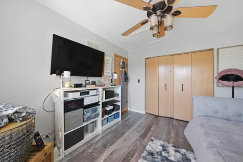 3554 Woodside Court Joliet IL 60431