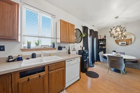 3554 Woodside Court Joliet IL 60431