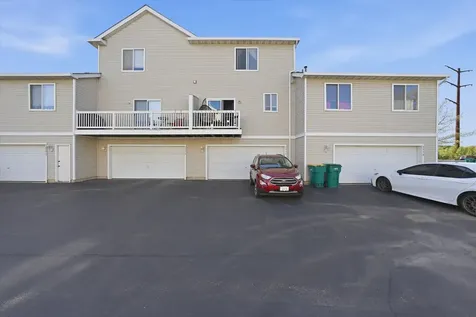 3554 Woodside Court Joliet IL 60431