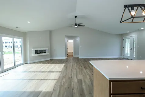 1600 Philip Lane Marion IL 62959
