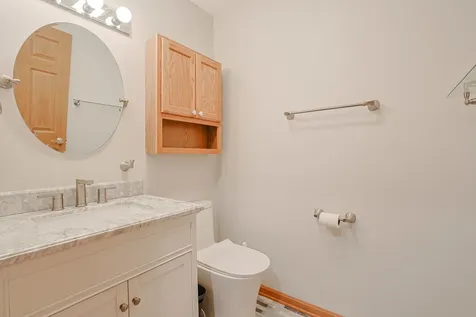 27 East Hattendorf Avenue Roselle IL 60172