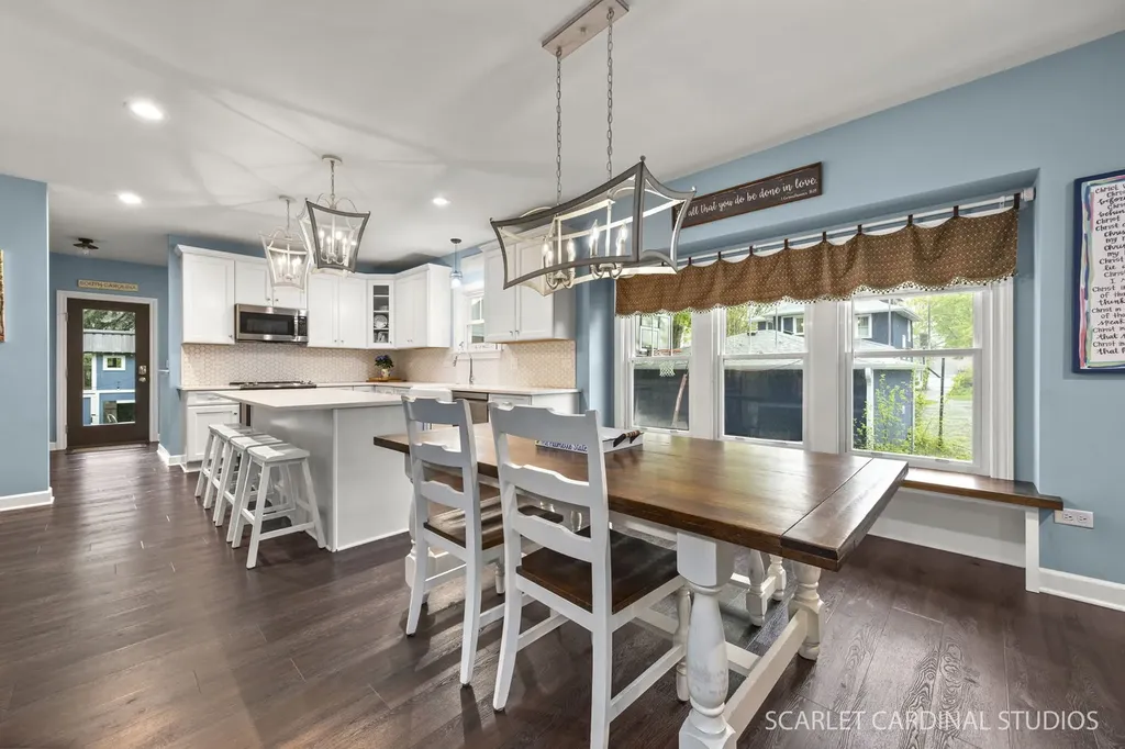 314 East Jefferson Avenue Wheaton IL 60187