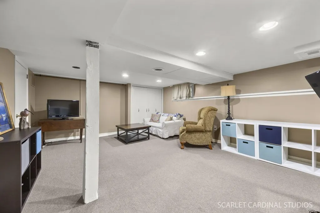 314 East Jefferson Avenue Wheaton IL 60187
