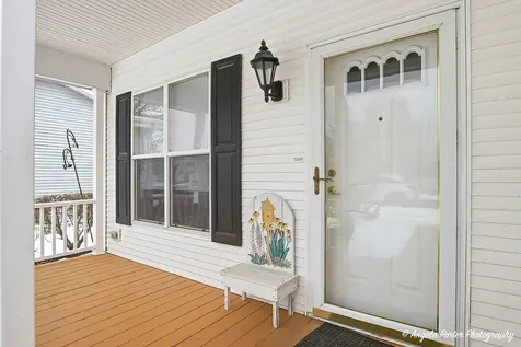 54 Rocking Horse Lane Grayslake IL 60030
