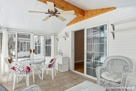 54 Rocking Horse Lane Grayslake IL 60030