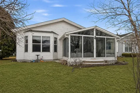 54 Rocking Horse Lane Grayslake IL 60030