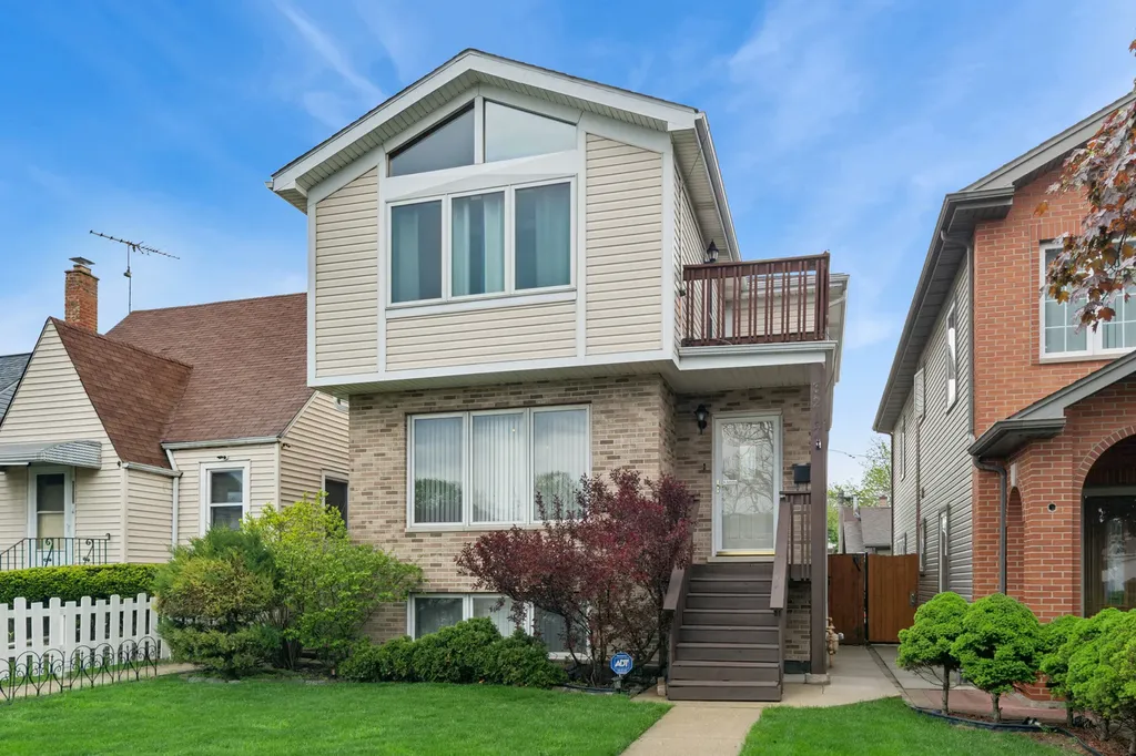 3217 North Paris Avenue Chicago IL 60634