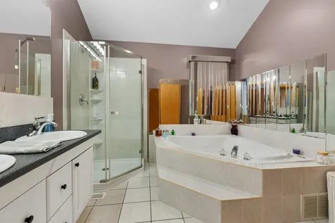 3217 North Paris Avenue Chicago IL 60634