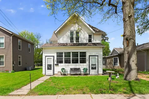 220 East Lincoln Avenue Belvidere IL 61008