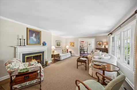 253 Summerfield Road Northbrook IL 60062