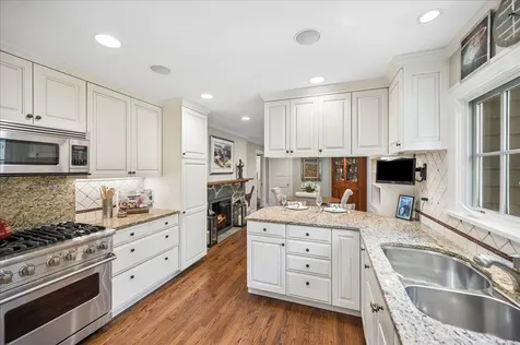 253 Summerfield Road Northbrook IL 60062