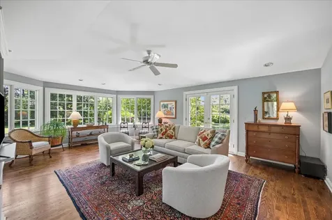 253 Summerfield Road Northbrook IL 60062