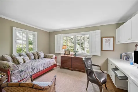 253 Summerfield Road Northbrook IL 60062