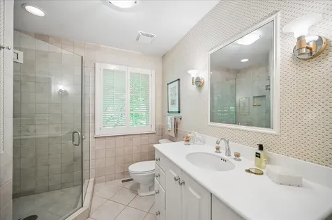 253 Summerfield Road Northbrook IL 60062