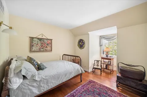 253 Summerfield Road Northbrook IL 60062