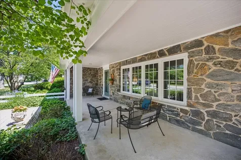 253 Summerfield Road Northbrook IL 60062