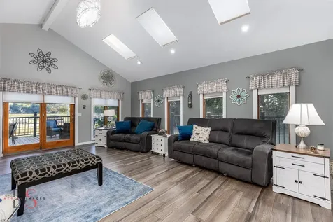 527 East Main Street Ottawa IL 61350