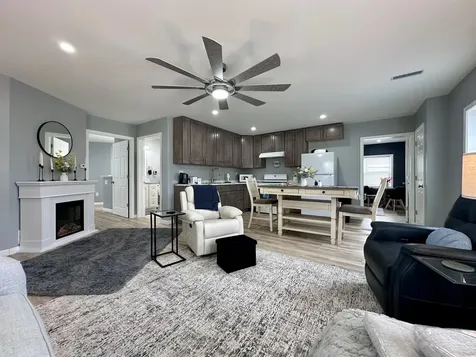 1210 Douglas Drive Sterling IL 61081