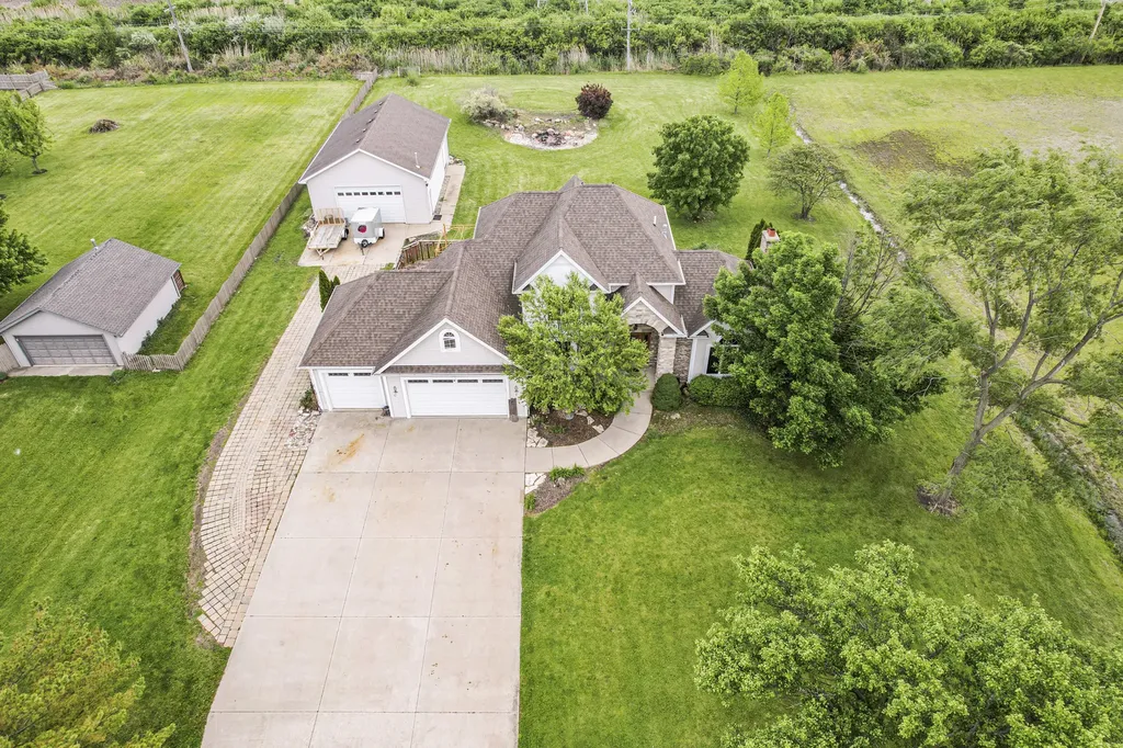 6455 Junebug Lane Morris IL 60450