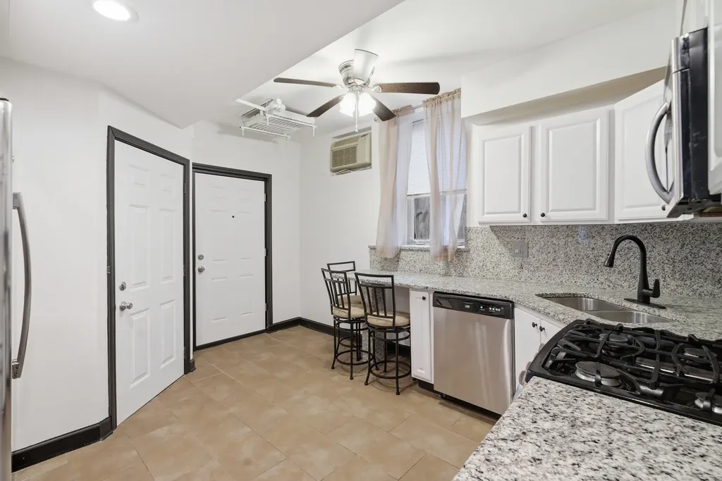 7009 West Altgeld Street Chicago IL 60707