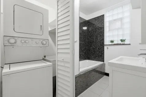 7009 West Altgeld Street Chicago IL 60707
