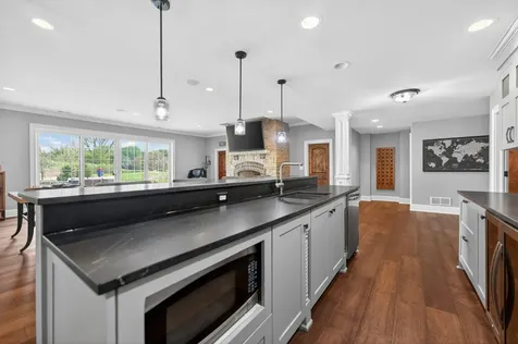 5N145 Prairie Rose Drive St. Charles IL 60175