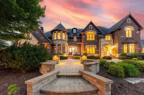 5N145 Prairie Rose Drive St. Charles IL 60175