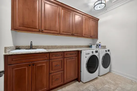 5N145 Prairie Rose Drive St. Charles IL 60175