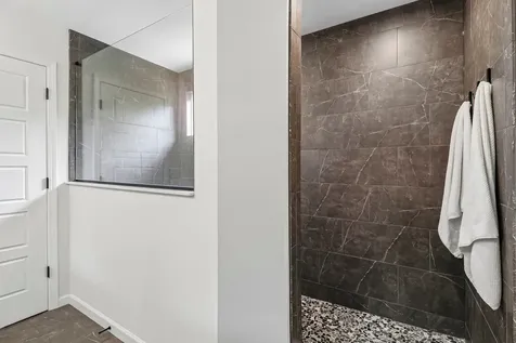8 Liam Court Algonquin IL 60102