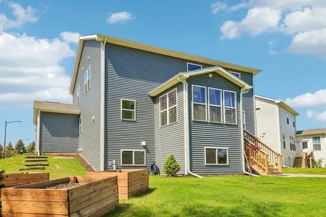 8 Liam Court Algonquin IL 60102