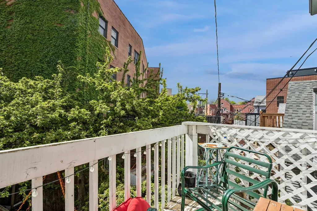 2920 North Lakewood Avenue Chicago IL 60657