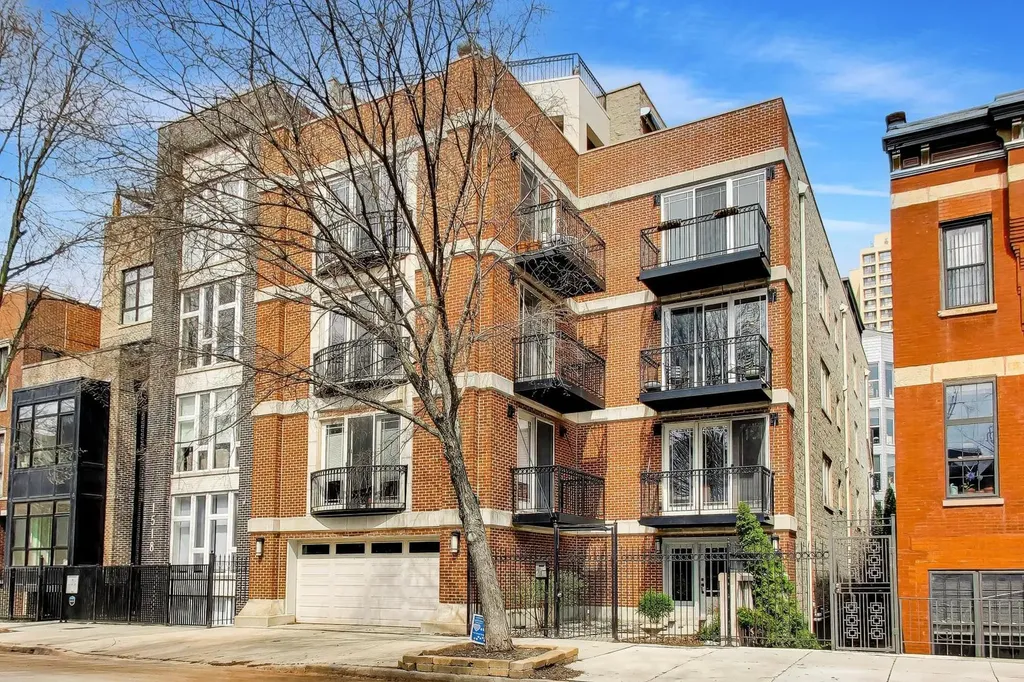1514 West Thomas Street Chicago IL 60642