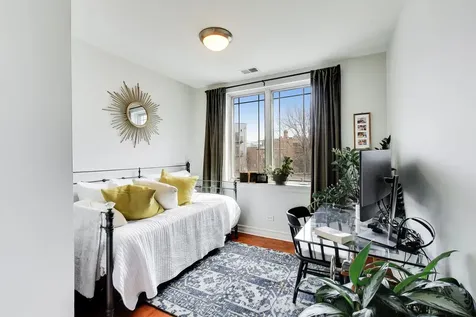 1514 West Thomas Street Chicago IL 60642