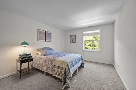 110 East Sheridan Road Lake Bluff IL 60044