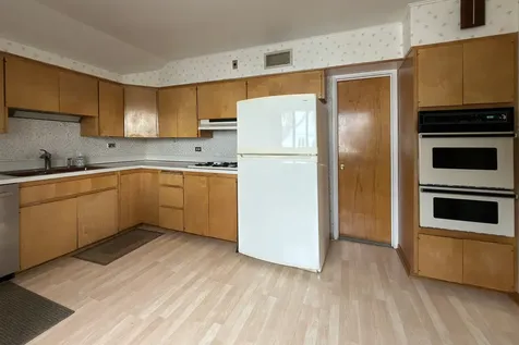 3000 Starling Lane Rolling Meadows IL 60008