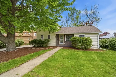 502 West Grant Highway Marengo IL 60152