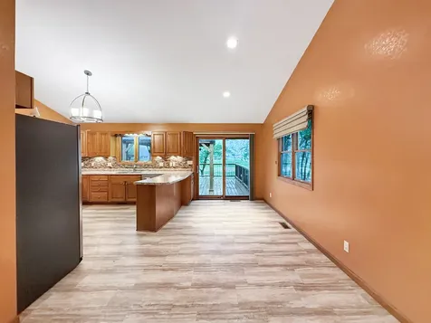 409 Betty Court Fisher IL 61843