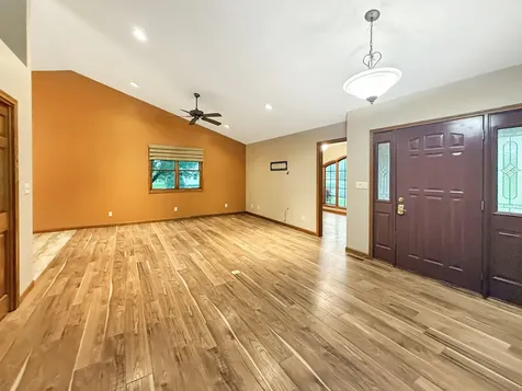 409 Betty Court Fisher IL 61843
