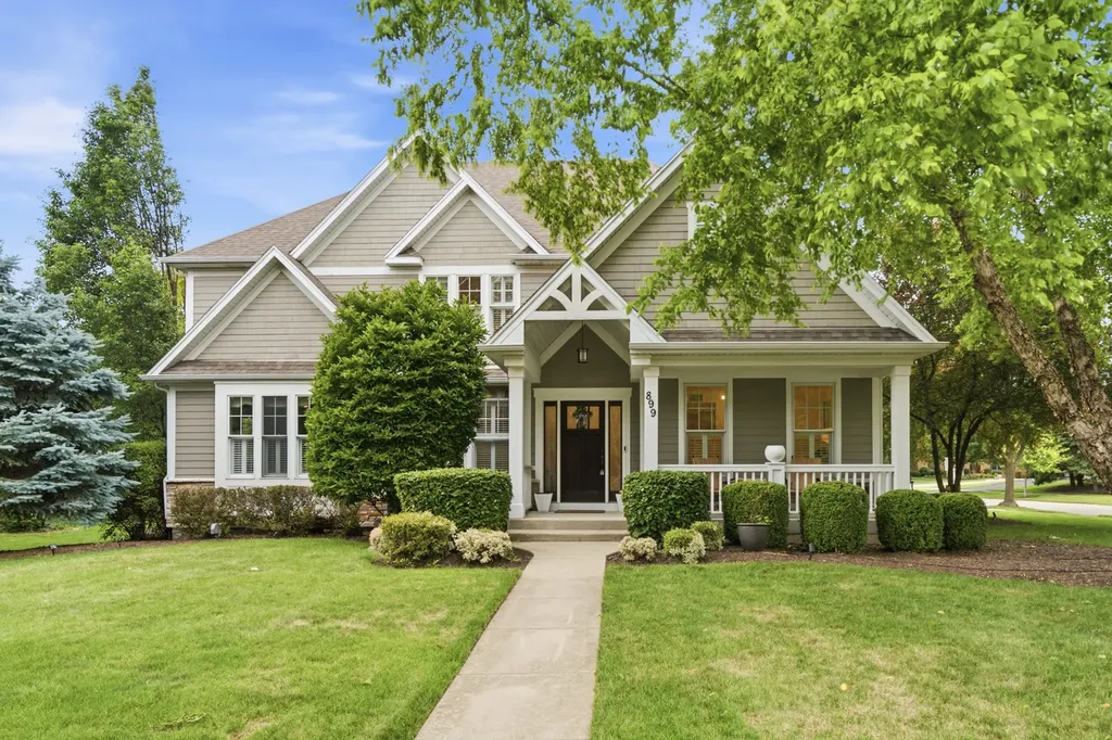 899 Edgewood Drive Sugar Grove IL 60554