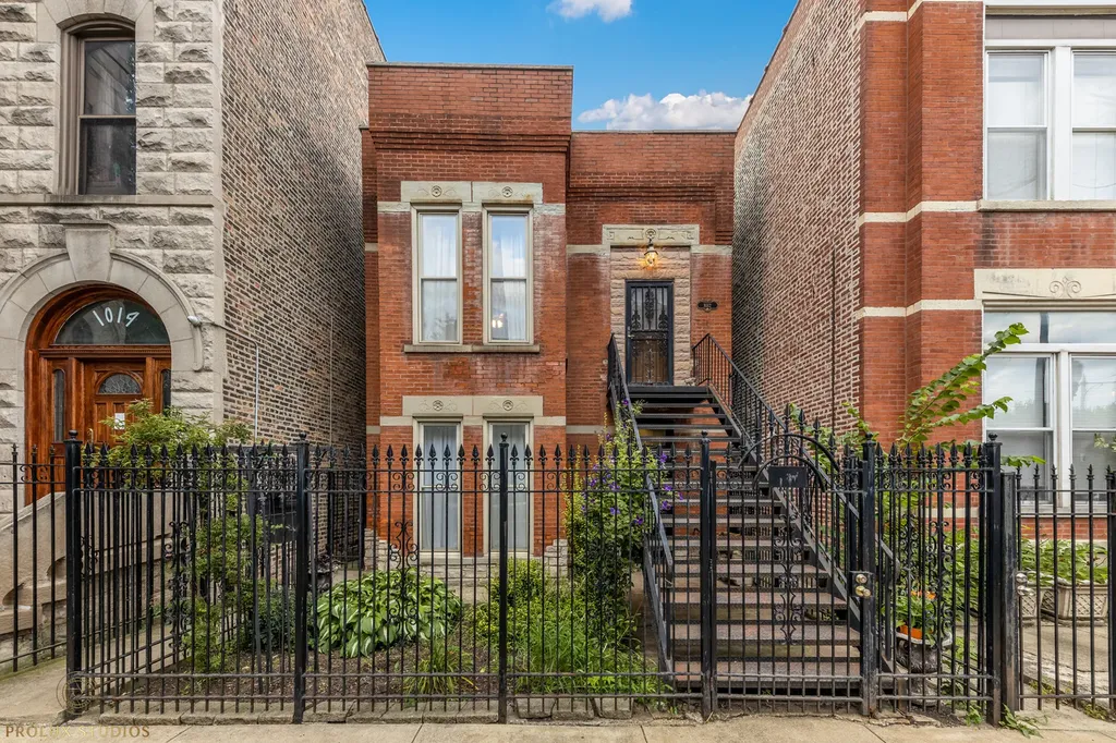 1012 South Oakley Boulevard Chicago IL 60612