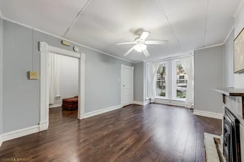 1012 South Oakley Boulevard Chicago IL 60612